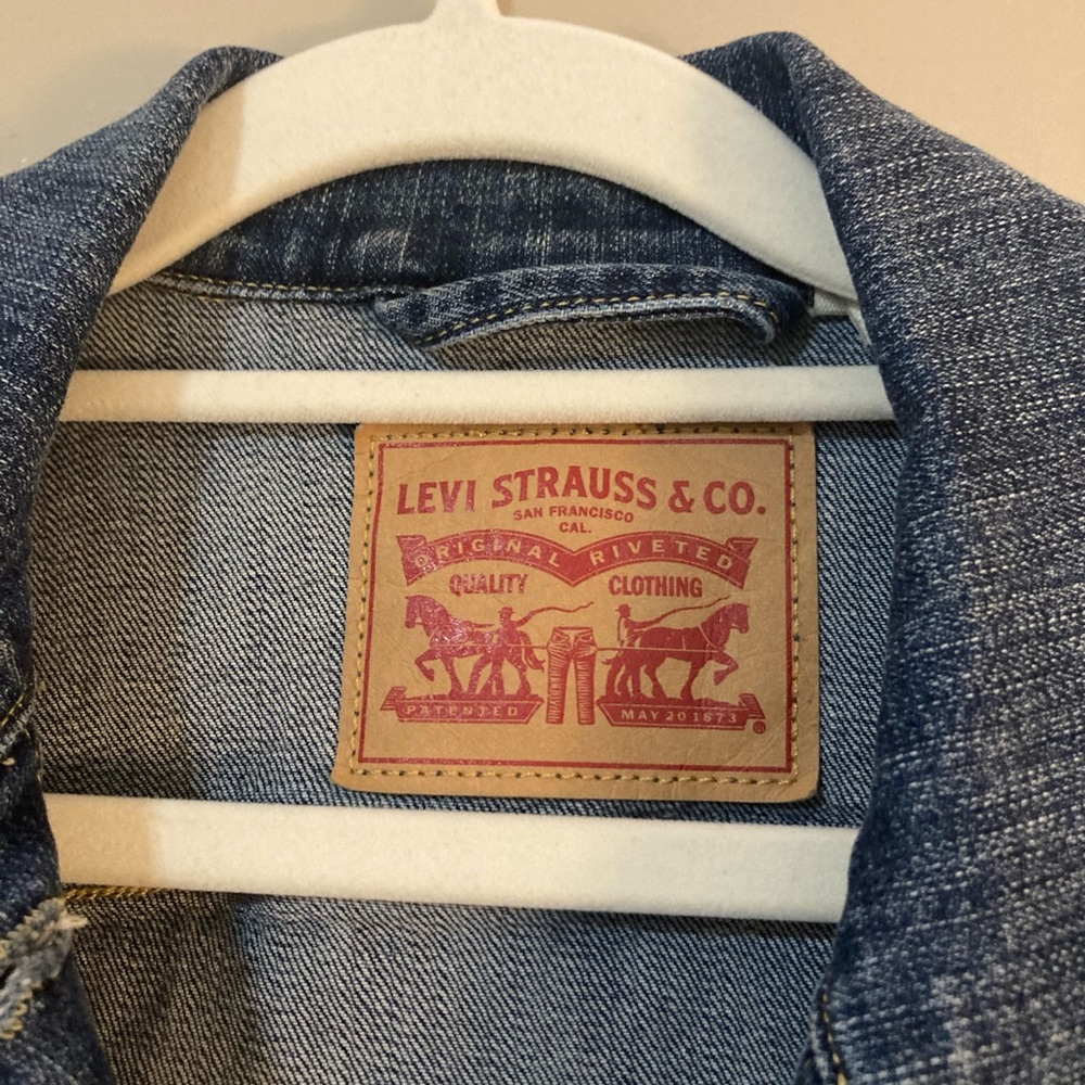 LEVIS Jean Jacket - Picture 3 of 6